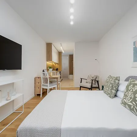 アパート Kalwaryjska 34 Street With Balcony