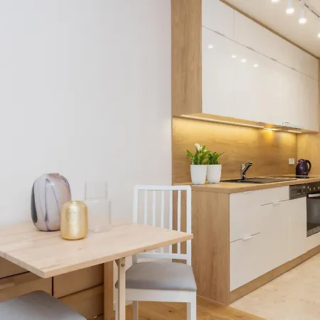 アパート Kalwaryjska 34 Street With Balcony クラクフ